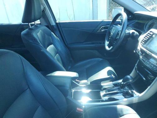 2017 Honda Accord Touring
