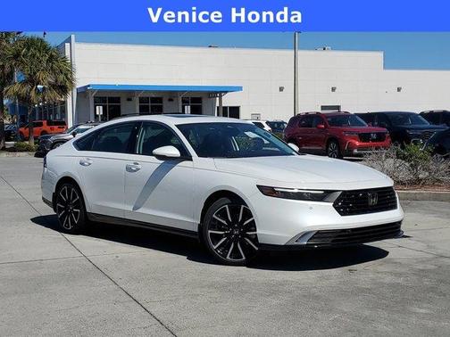 2025 Honda Accord Hybrid Touring