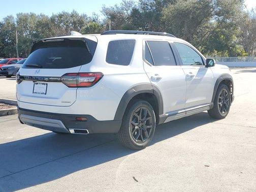 2025 Honda Pilot Touring+