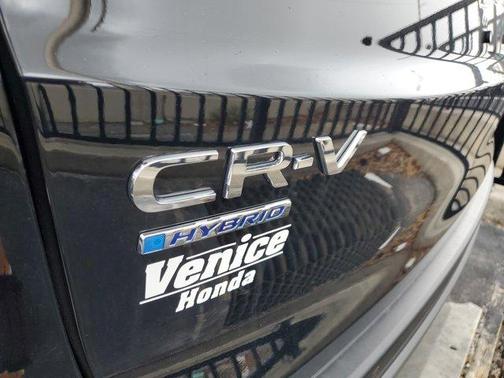 2025 Honda CR-V Hybrid Sport-L