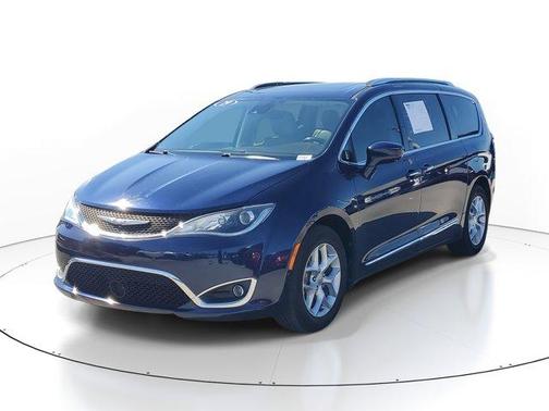 2019 Chrysler Pacifica Touring-L Plus