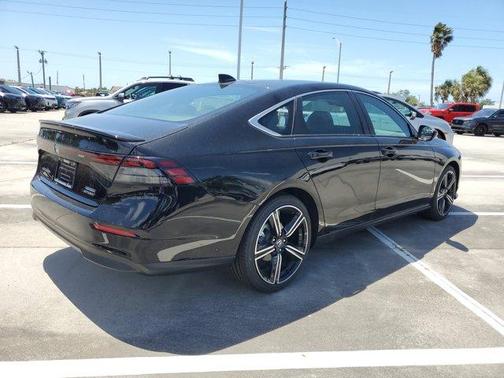 2025 Honda Accord Hybrid Sport