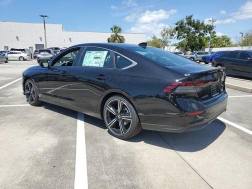 2025 Honda Accord Hybrid Sport