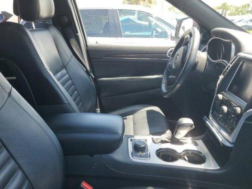 2018 Jeep Grand Cherokee Sterling Edition