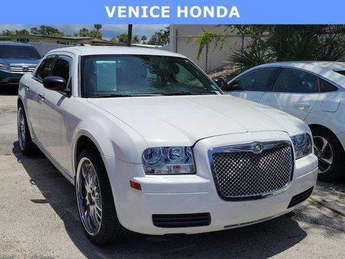 White 2007 Chrysler 300 Base