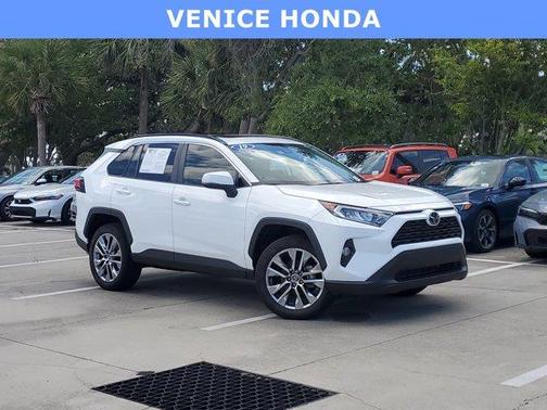 2019 Toyota RAV4 XLE Premium