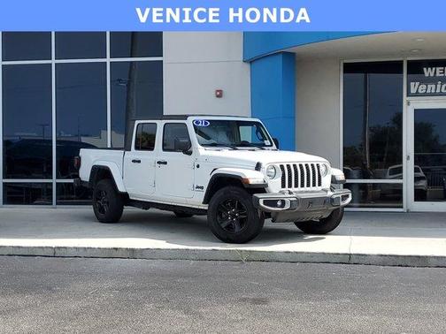 2021 Jeep Gladiator Sport