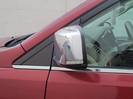 2010 Chrysler Town & Country Limited