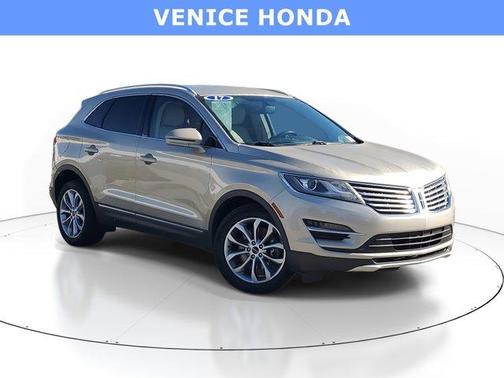 2017 Lincoln MKC Select
