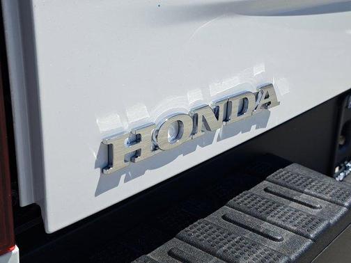 2025 Honda Ridgeline TrailSport+