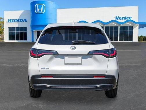 2026 Honda HR-V LX