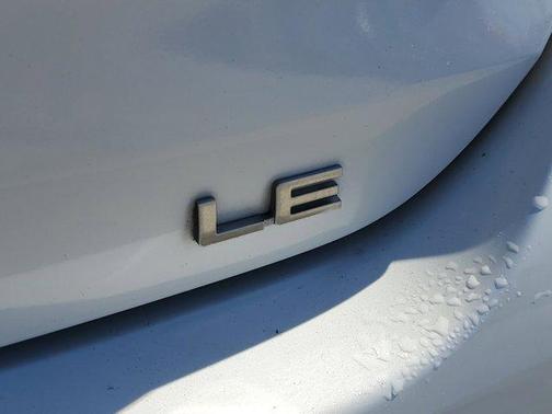 2021 Toyota Highlander Hybrid LE