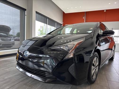 2016 Toyota Prius Four Touring