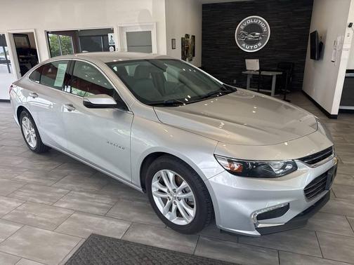 Silver 2018 Chevrolet Malibu LT