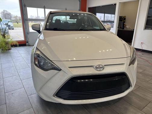 2016 Scion iA Base 4dr Sedan 6A