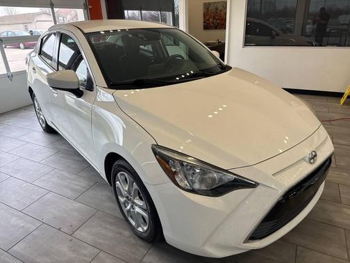 2016 Scion iA Base 4dr Sedan 6A