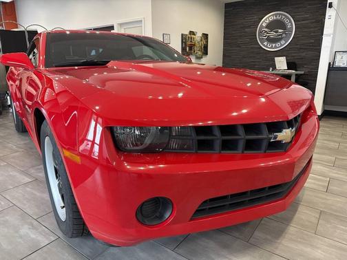 2011 Chevrolet Camaro 2LS