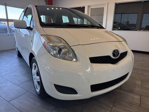 2011 Toyota Yaris Base