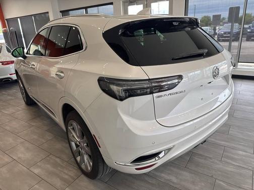 White 2023 Buick Envision Avenir 4dr Crossover