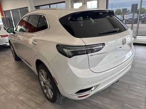 White 2023 Buick Envision Avenir 4dr Crossover