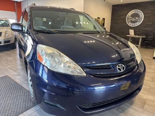 Blue Mirage Metallic 2007 Toyota Sienna LE Passenger Van
