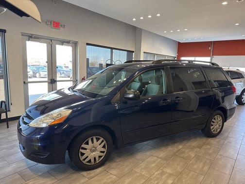 2007 Toyota Sienna LE