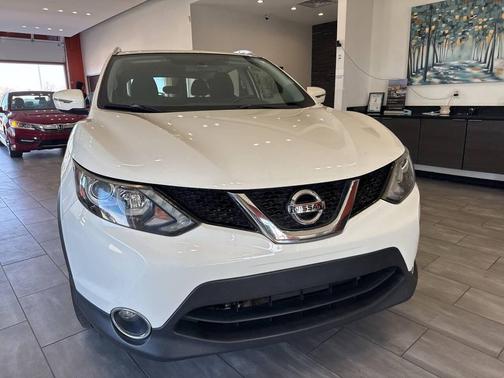 2017 Nissan Rogue Sport SV
