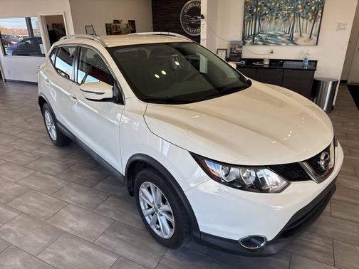 2017 Nissan Rogue Sport SV