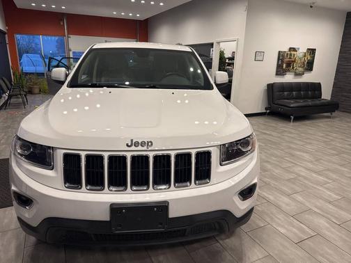 2016 Jeep Grand Cherokee Laredo