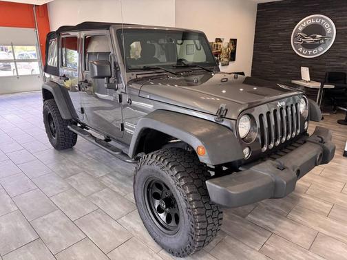 Gray 2017 Jeep Wrangler Unlimited Sport