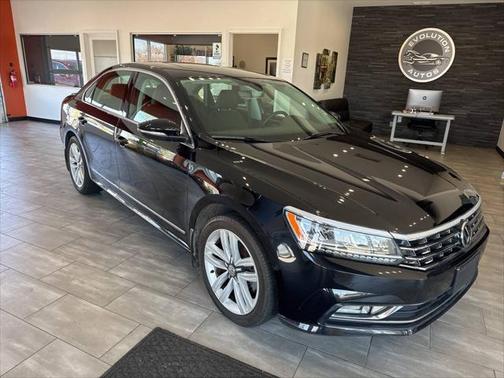 2017 Volkswagen Passat V6 SEL Premium
