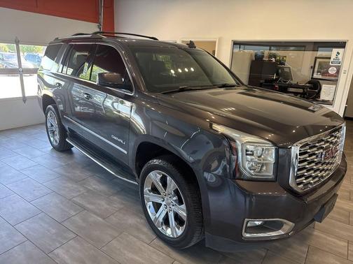 Gray 2018 GMC Yukon Denali