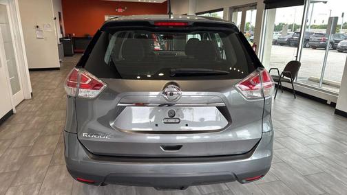 Gun Metallic 2015 Nissan Rogue S
