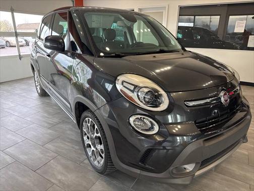 2017 FIAT 500L Trekking 4dr Hatchback