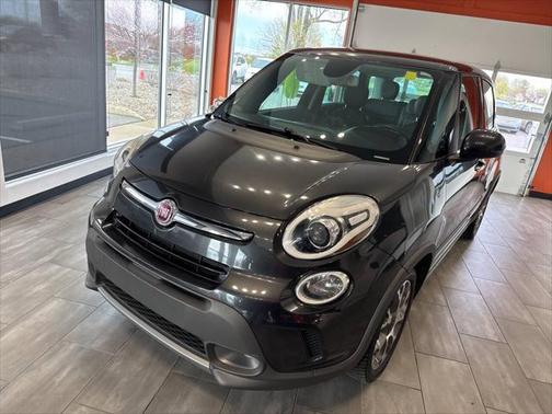 2017 FIAT 500L Trekking 4dr Hatchback