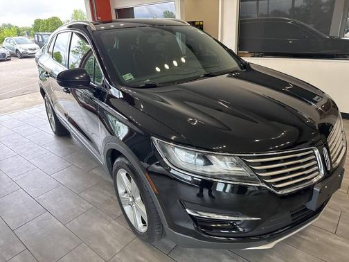 Black 2017 Lincoln MKC Premiere