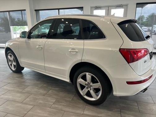 2011 Audi Q5 Premium Plus
