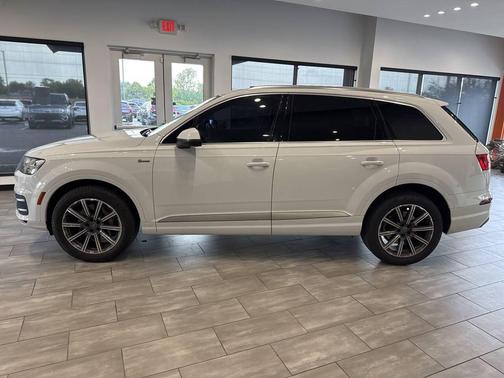 2018 Audi Q7 3.0T Premium Plus