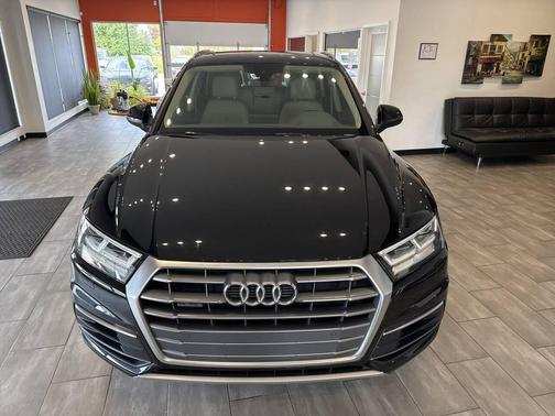 2018 Audi Q5 2.0T Premium Plus
