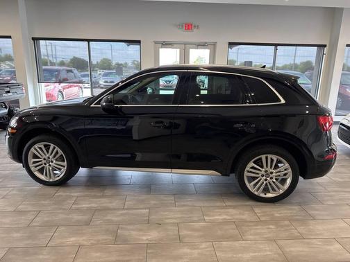 2018 Audi Q5 2.0T Premium Plus