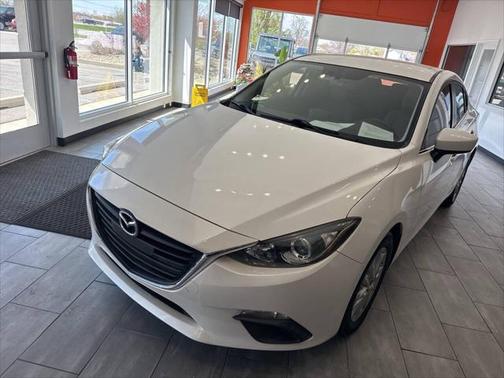 2016 Mazda Mazda3 i Sport
