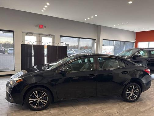 2016 Toyota Corolla LE Plus