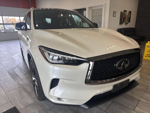 2020 INFINITI QX50 Essential AWD 4dr Crossover