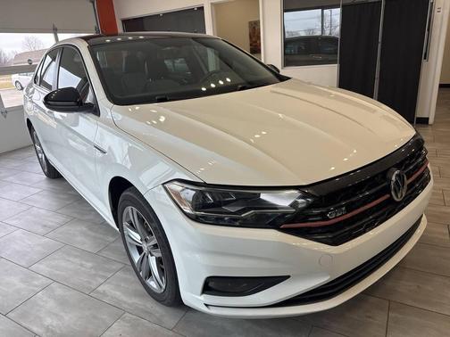 Pure White 2019 Volkswagen Jetta 1.4T R-Line Sedan
