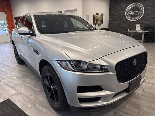 2020 Jaguar F-PACE 25t Premium AWD 4dr SUV