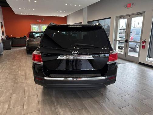 2013 Toyota Highlander Base Plus