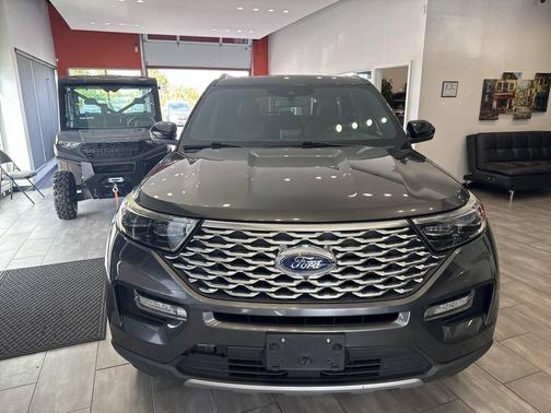 2020 Ford Explorer Platinum AWD 4dr SUV