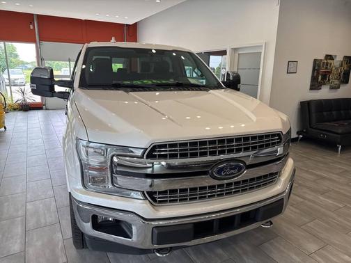 White 2018 Ford F-150 Lariat