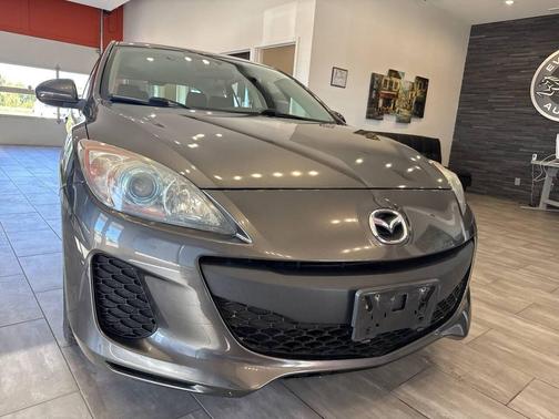 2012 Mazda Mazda3 i Touring