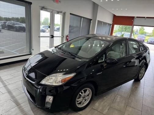 2010 Toyota Prius III